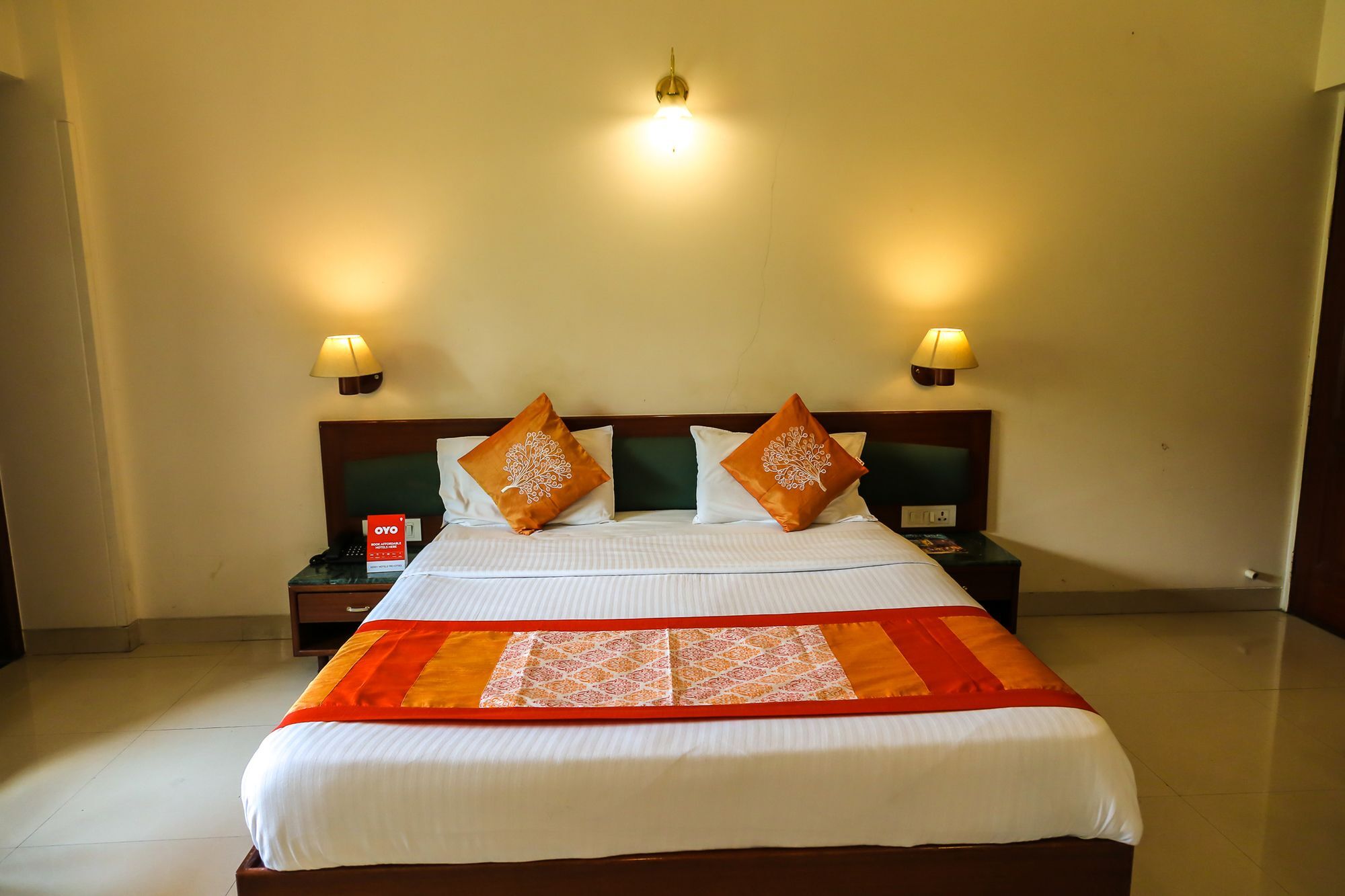 Hotel Lotus Pune Exterior photo