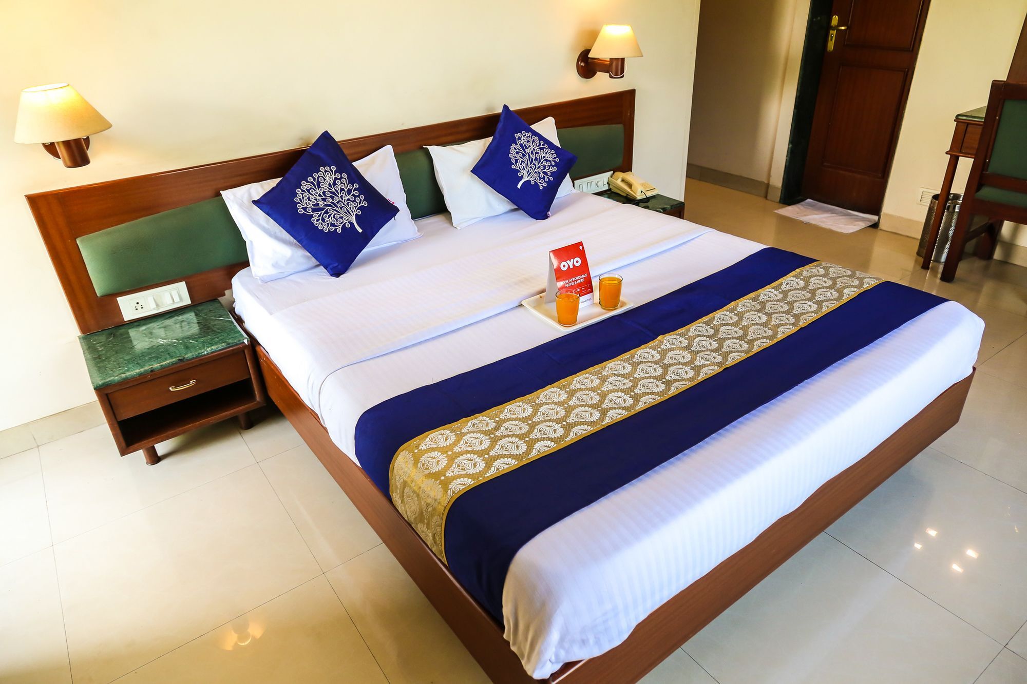 Hotel Lotus Pune Exterior photo